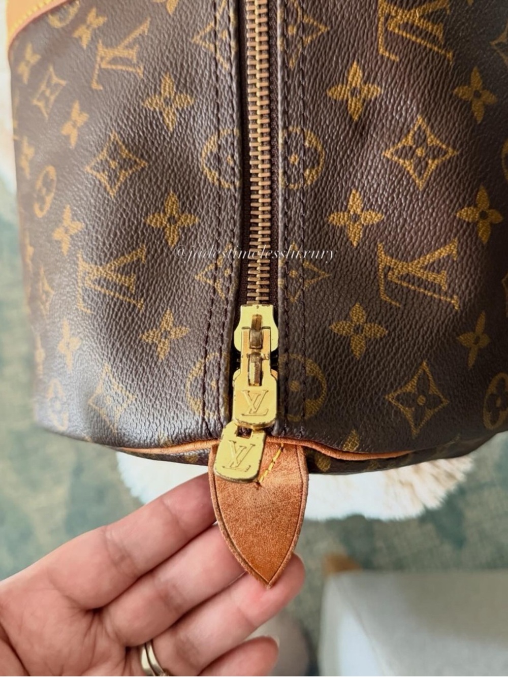 Louis Vuitton Monogram Keepall 50 - Picture 3 of 11